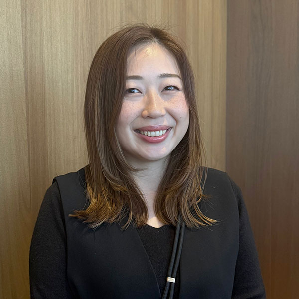 溝口 麻友